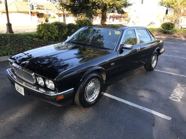 1989 jaguar xj6--immaculate low mile one owner---records and books