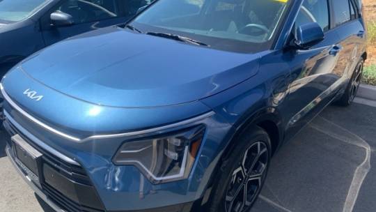 2023 kia niro plug-in hybrid sx touring