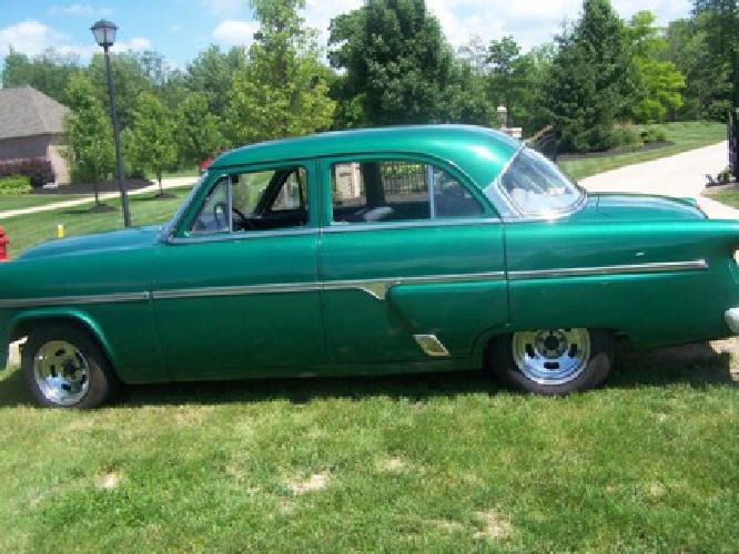 1954 ford customline 4door v8 in cincinnati, oh