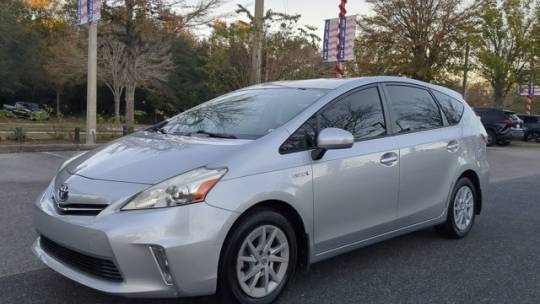 2014 Toyota Prius v (+)