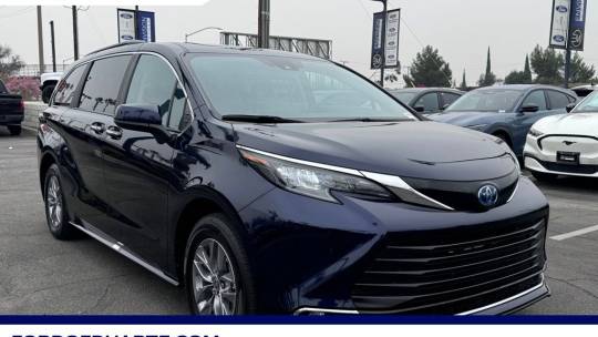 2024 Toyota Sienna