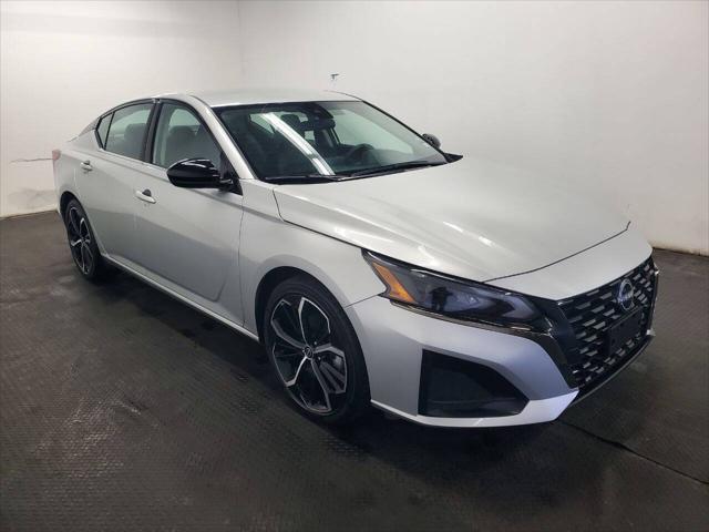 2024 nissan altima sr fwd