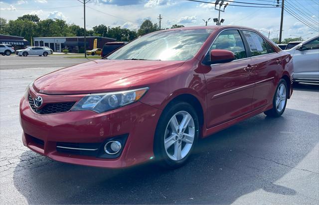 2012 toyota camry se