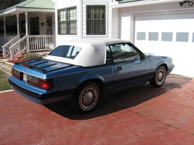 1987 ford mustang fox body convertable