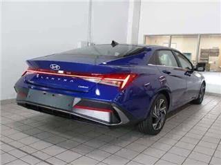 2024 Hyundai Elantra limited