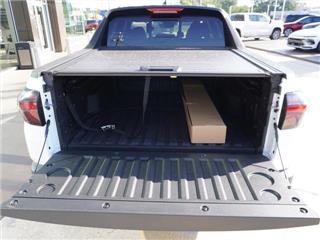 2025 Hyundai Santa Cruz sel activity