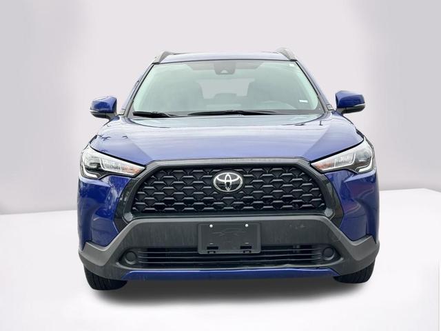 2022 toyota corolla cross le