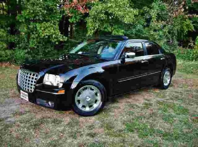 used 2005 chrysler 300 for sale. in virginia beach, va