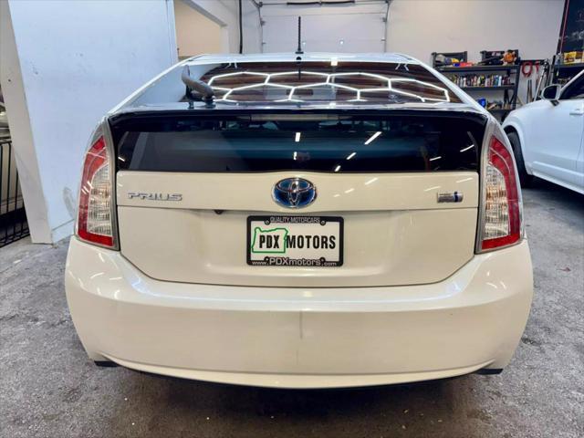 2012 toyota prius two