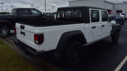 2023 Jeep Gladiator