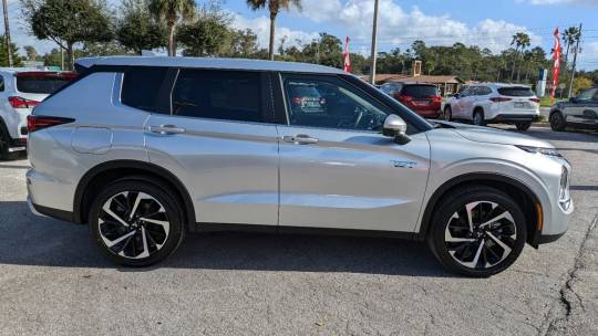 2025 Mitsubishi Outlander