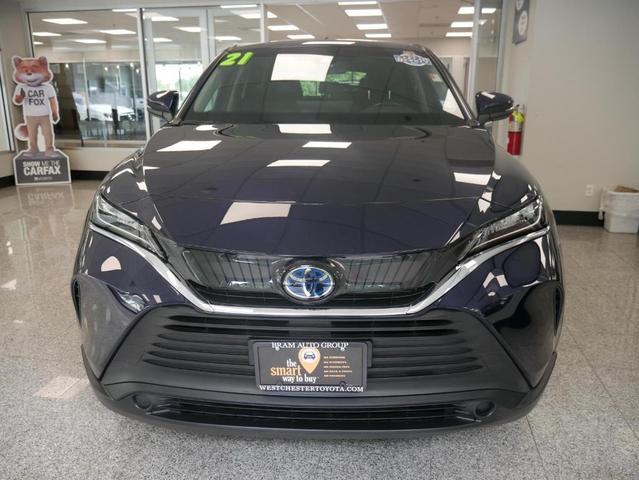 2021 toyota venza le