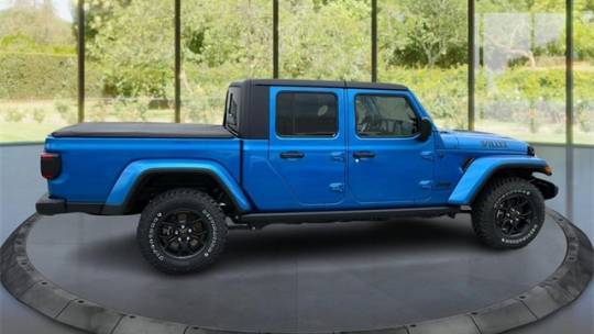 2024 Jeep Gladiator