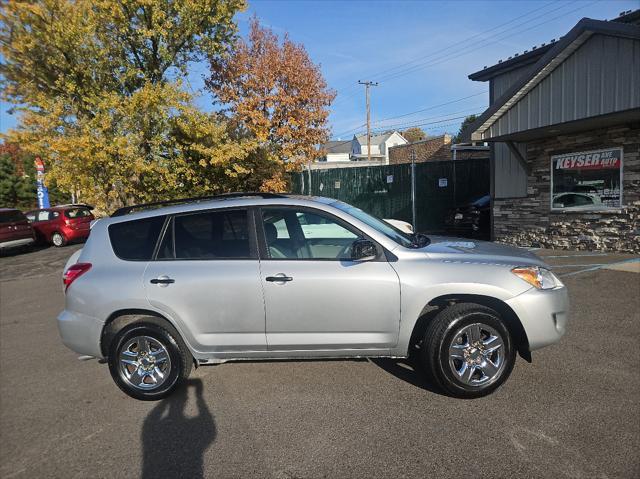 2011 toyota rav4 base