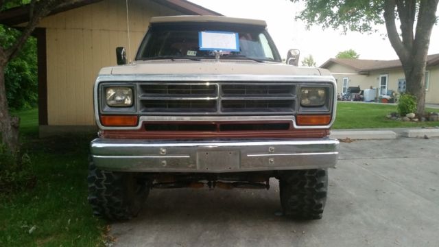 1984 dodge ramcharger!