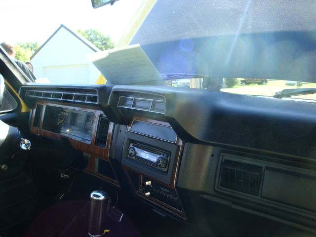 1981 ford f100 stepside pickup truck- 460 motor- c6 automatic- 9" 4-11 positrac