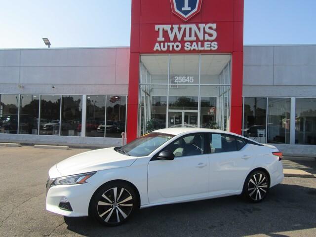 2020 nissan altima 2.5 sr