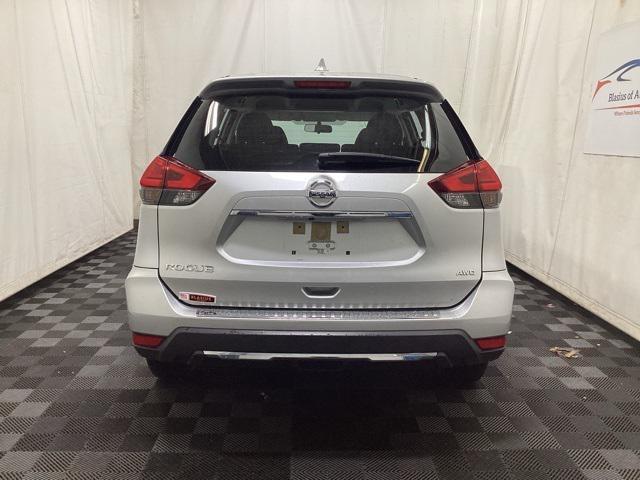 2017 nissan rogue s