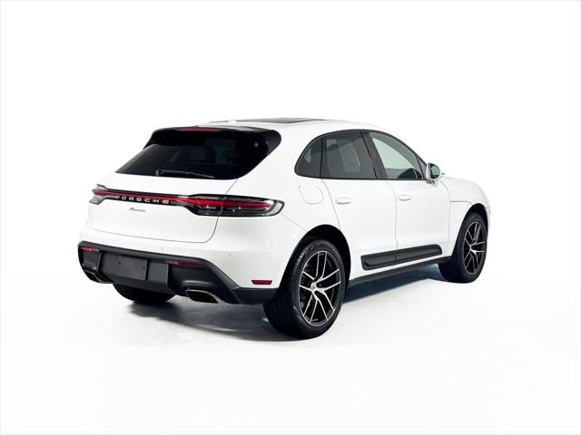 2024 porsche macan base