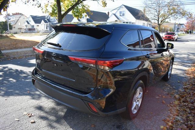 2023 toyota highlander l