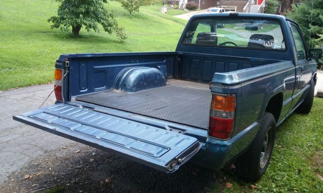 1990 mitsubishi mighty max 2wd 2.4l