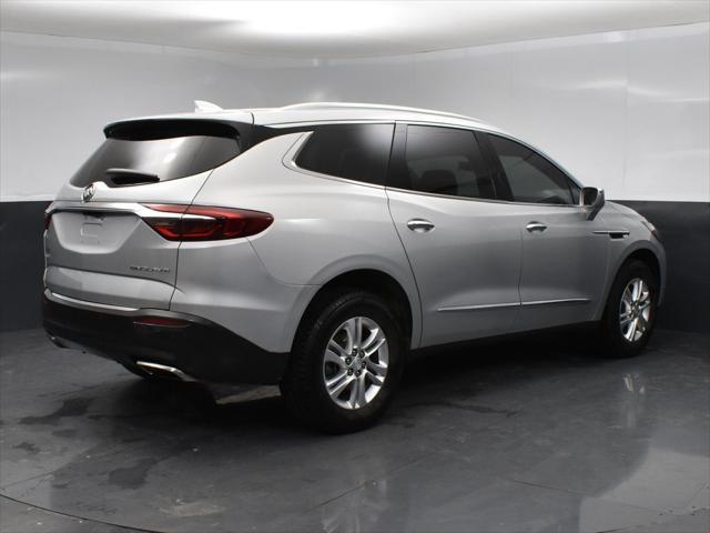 2018 buick enclave essence