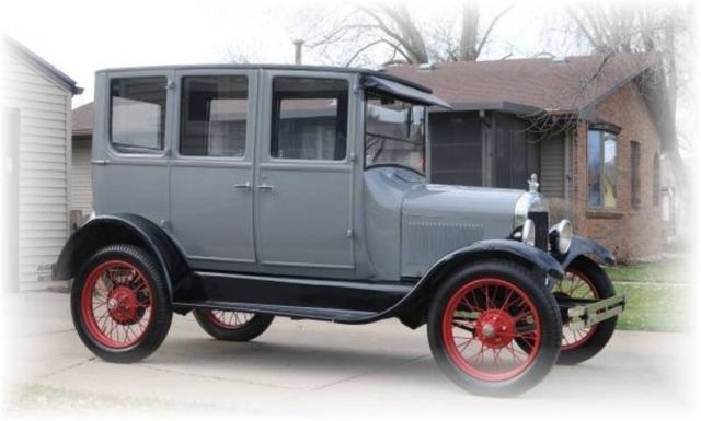 27 ford model t sedan 4-cylinder rwd 4-speed manual