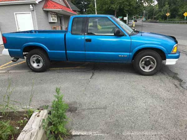 1994 chevy s10 pickup truck