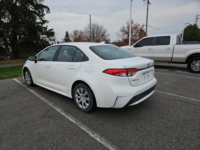 2022 toyota corolla le