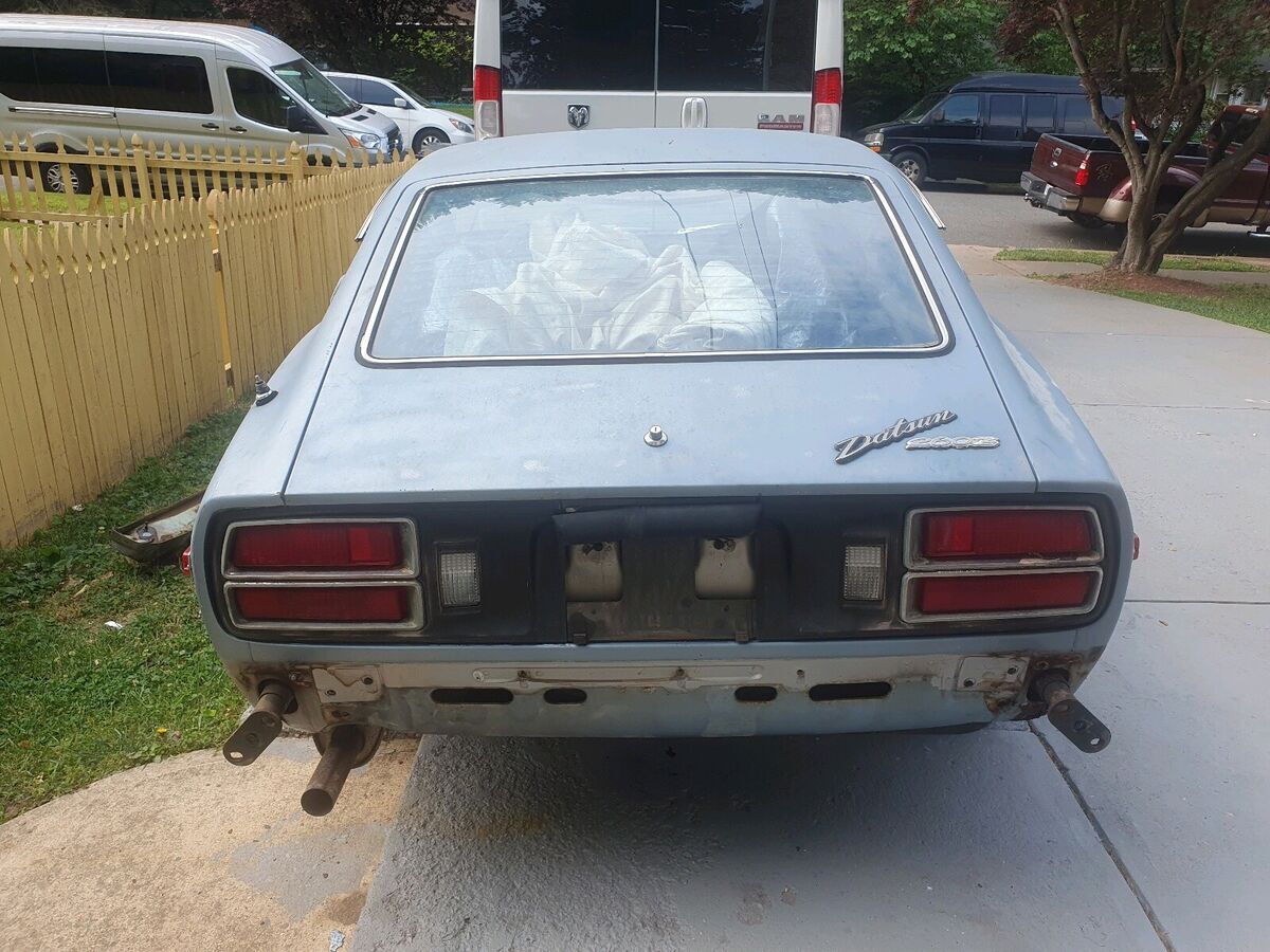 1974 datsun 240z / 260z / 280z coupe blue rwd manual leater