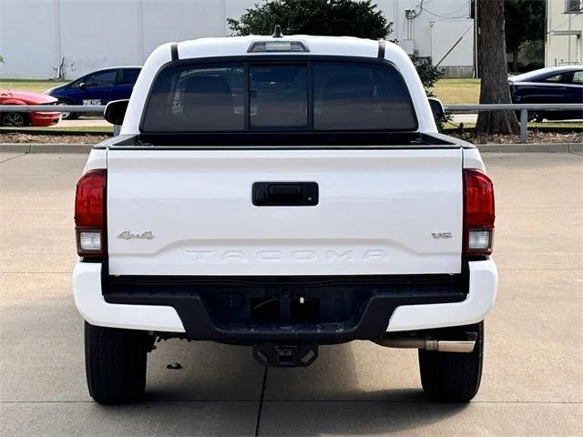 2022 toyota tacoma sr