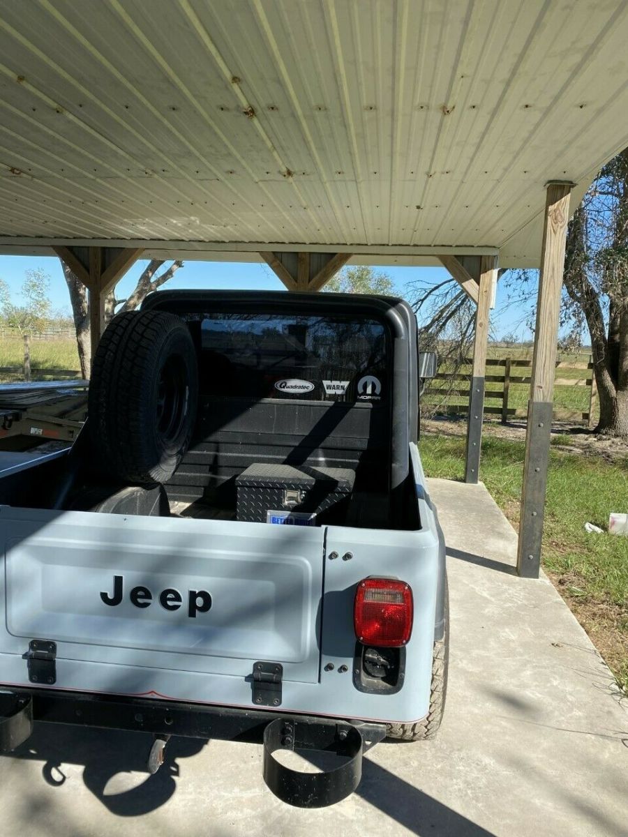 1983 jeep cj 8 scrambler 4 wd