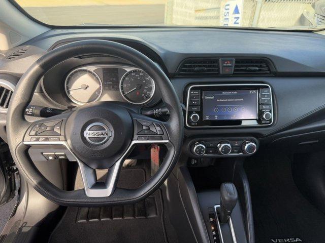 2022 nissan versa s