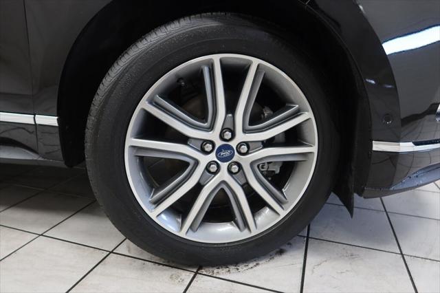2019 ford edge titanium