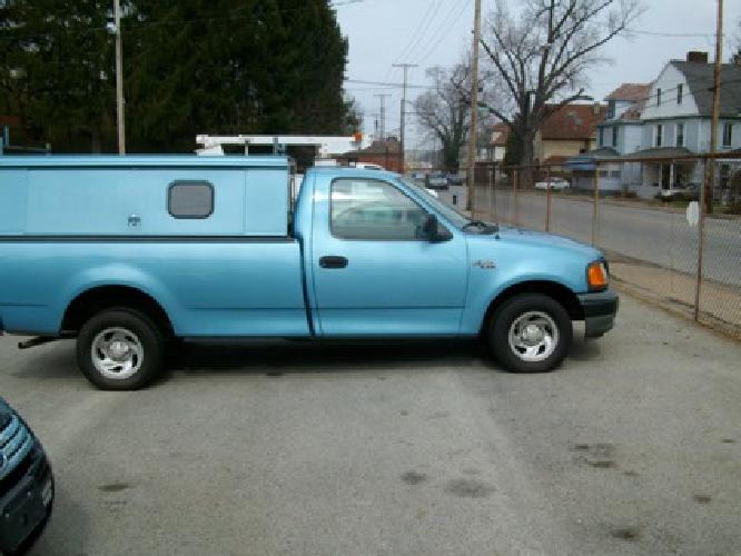 2004 ford f150 xl 2wd regular cab work truck-very clean in new castle, pa