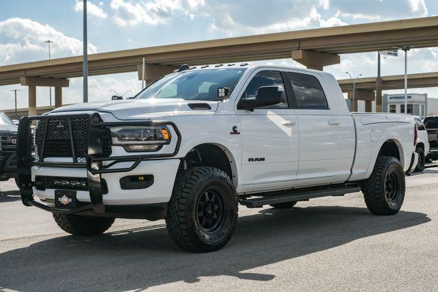 2020 ram 2500 laramie mega cab 4x4 6'4' box