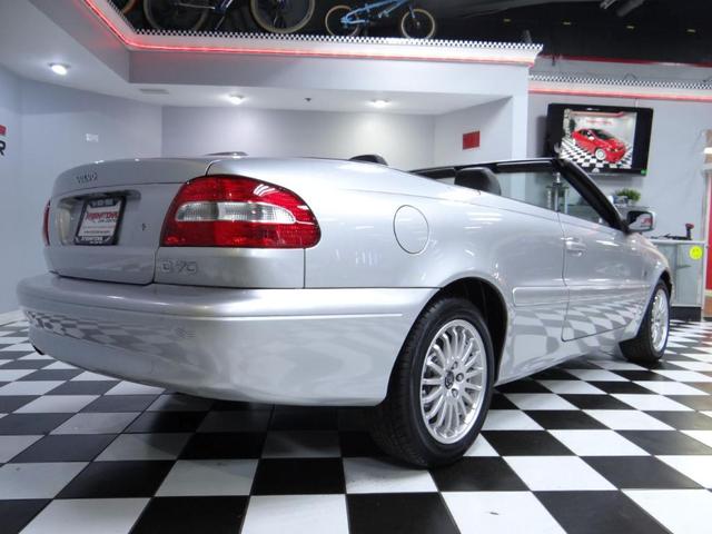 2003 volvo c70 lt
