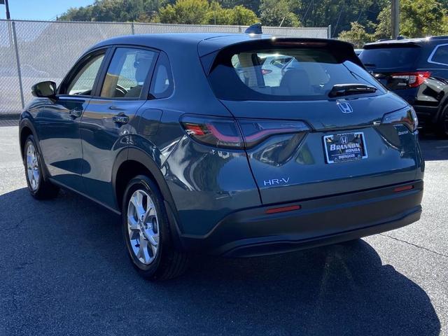 2025 honda hr-v lx