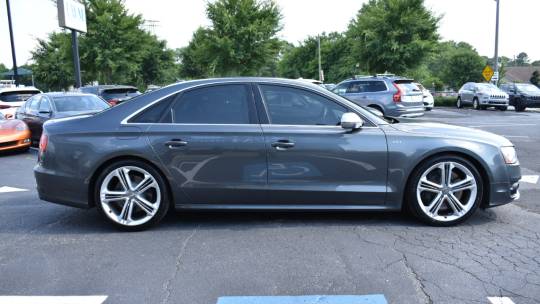 2013 Audi F8 (S8)