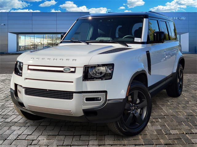2023 land rover defender se