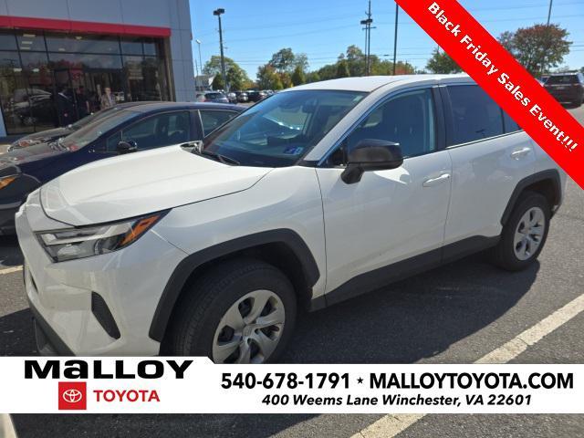 2023 toyota rav4 le