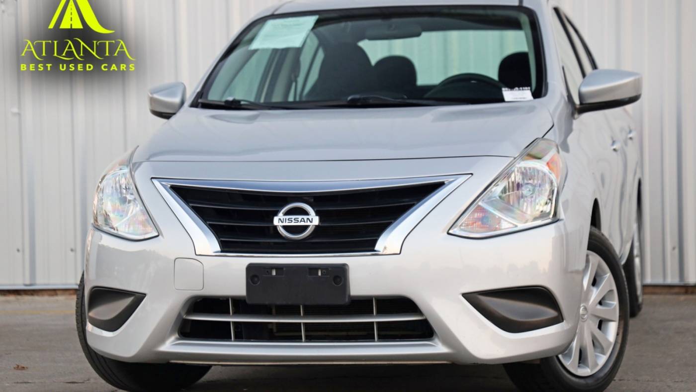 2019 nissan versa sv