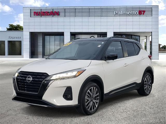 2023 nissan kicks sr