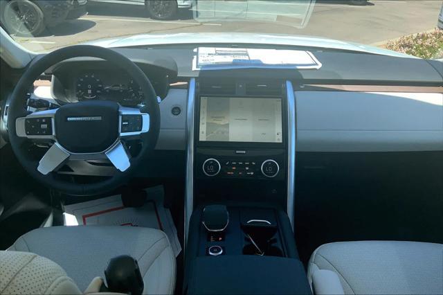 2024 land rover discovery p300 s