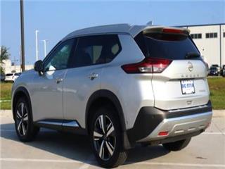 2022 Nissan Rogue platinum