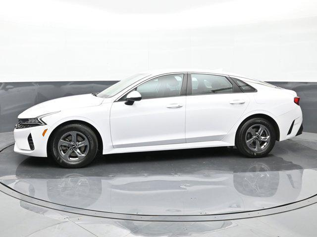 2022 kia k5 lxs