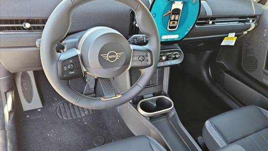 2025 Mini Hardtop