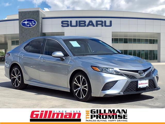 2019 toyota camry se