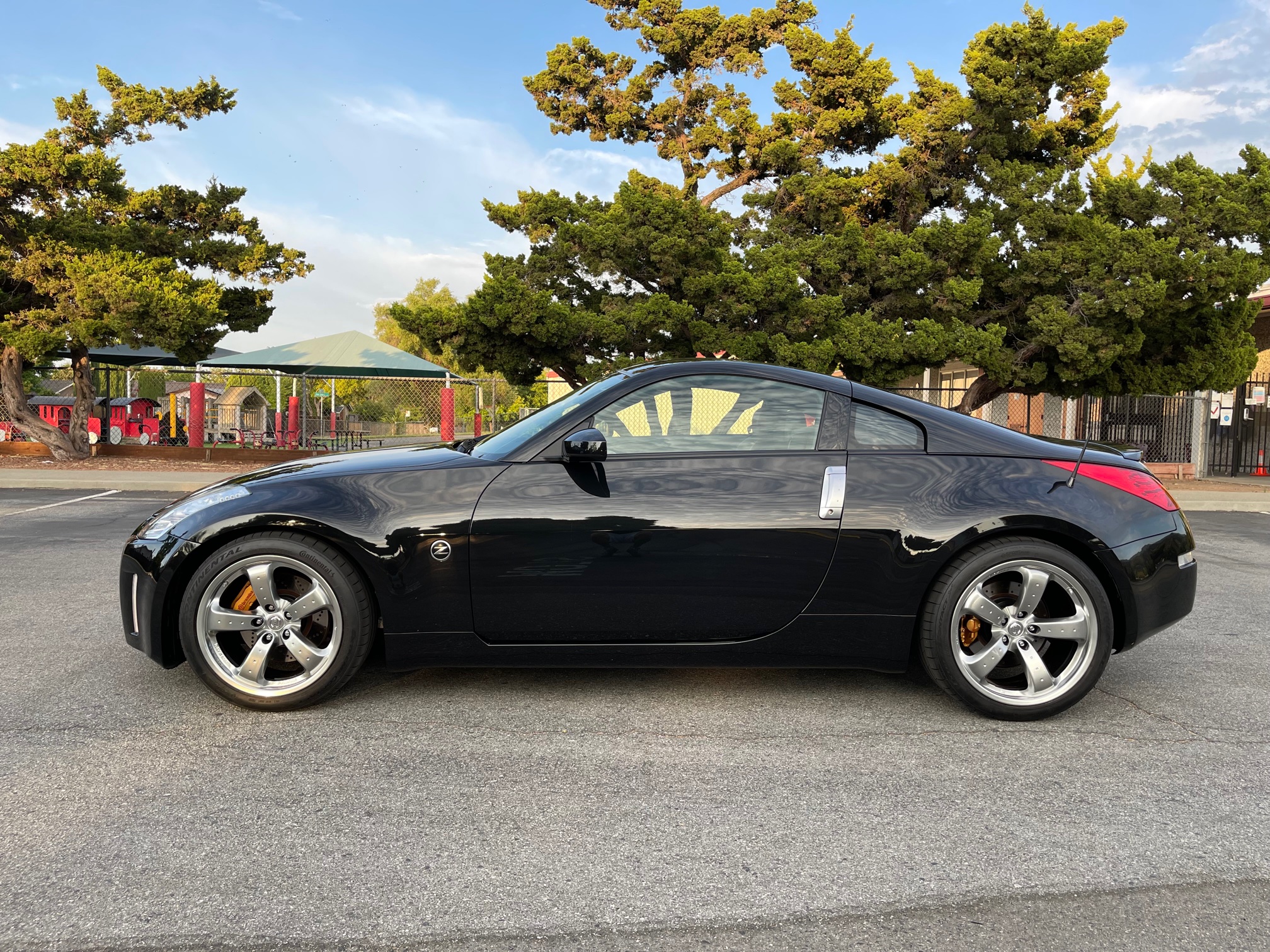 2006 nissan 350z grand touring 6-speed