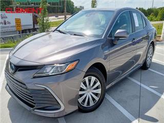 2021 Toyota Camry hybrid le